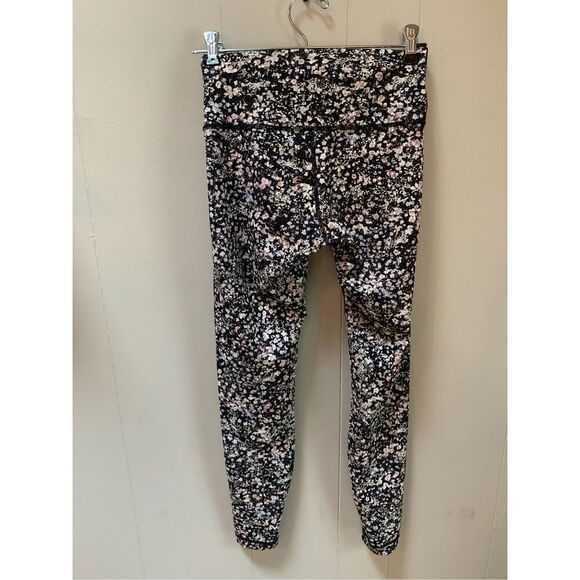 Lululemon Wunder Under High-Rise Tight 28" Full on Luxtreme Size 6 - Picture 3 of 8